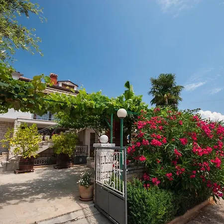 Haus Roko Apartment Rovinj Exterior photo